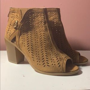 Tan booties!